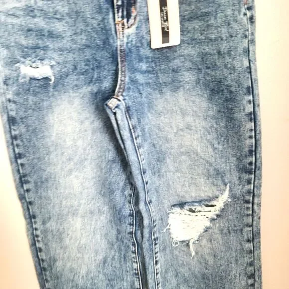 90s Fit Straight fit Denim Rip Jeans - Dark Wash - Picture 5 of 7